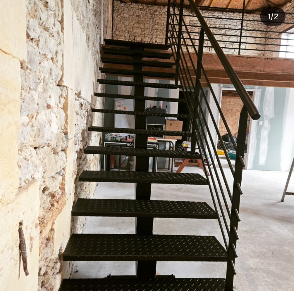 Magasin MAUNAIS MAINGARD a Segonzac